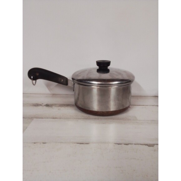 Revere Ware Medium  Copper Bottom Saucepan With Lid  Damage To Handle - Picture 3 of 16
